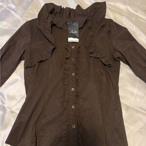 Closet CLEANOUT Sale ‼️|| New Brown Ruffled Button-Up Blouse